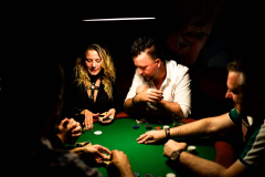 Стрип покер, Гол покер, Еротичен покер